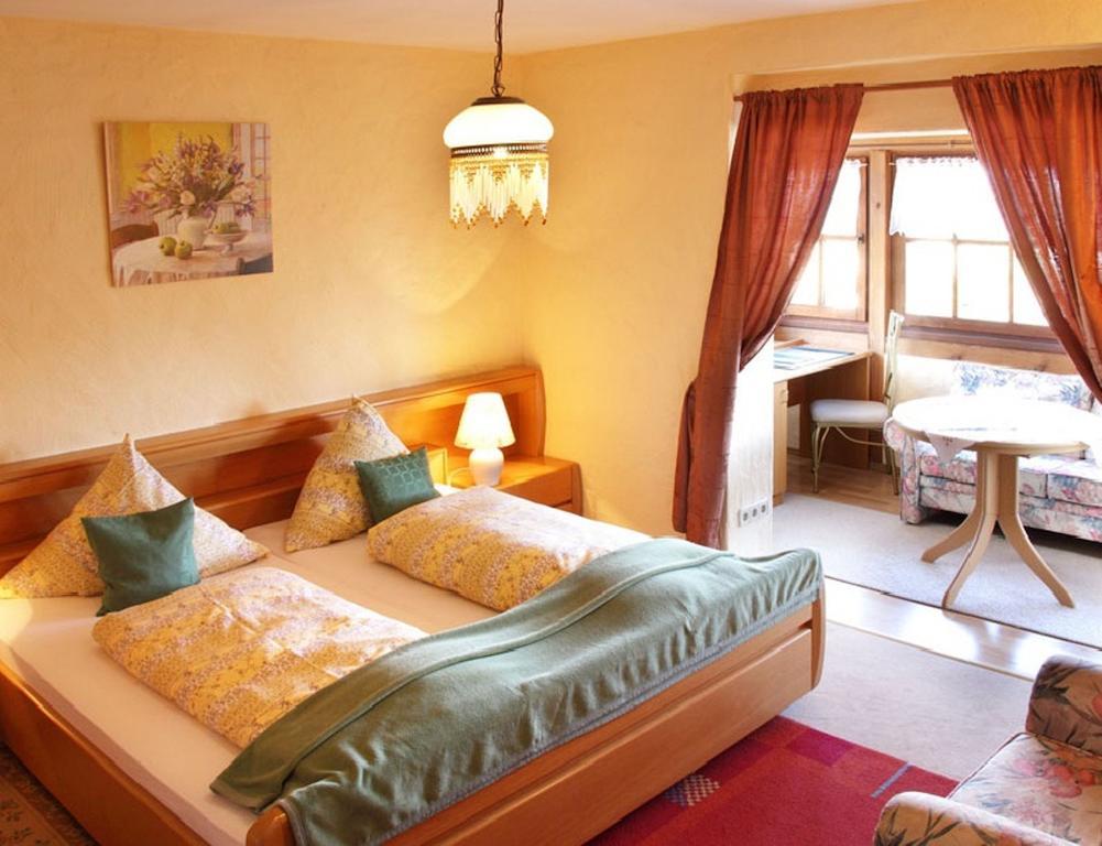 Landhotel Schonblick Bad Herrenalb Cameră foto